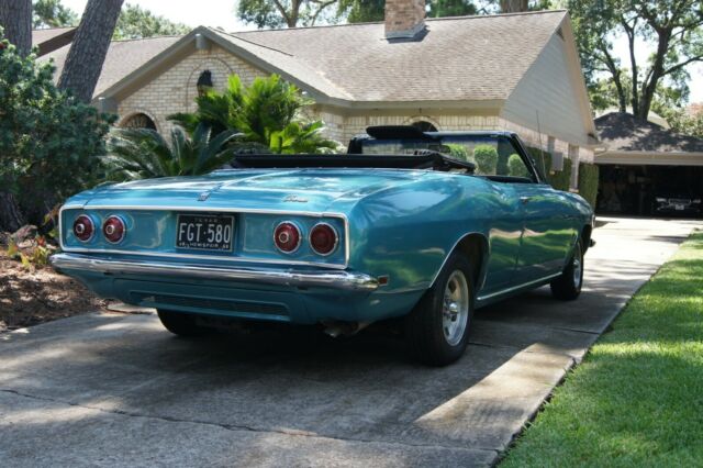 Chevrolet Corvair 1968 image number 12