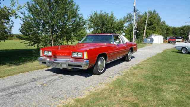 Oldsmobile Toronado 1975 image number 0