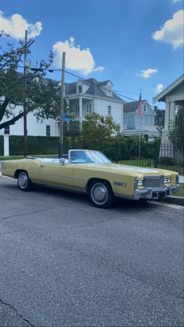 Cadillac Eldorado Convertible 1975 image number 0