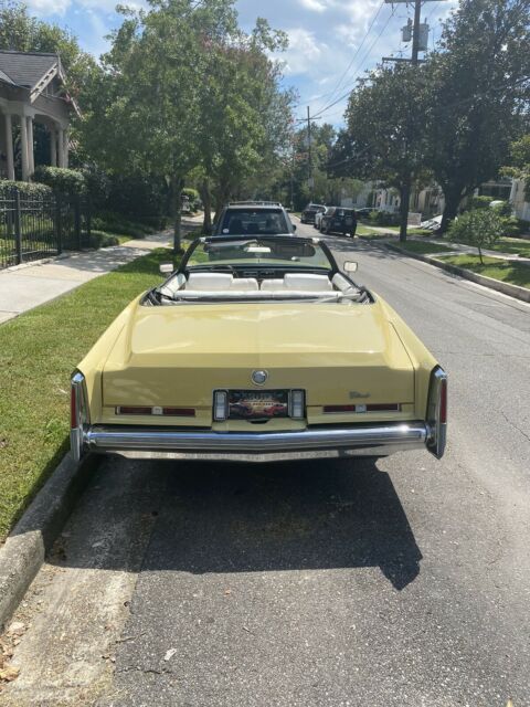 Cadillac Eldorado Convertible 1975 image number 14