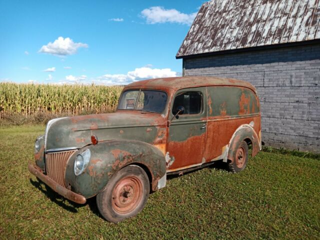 Ford Sedan Delivery 1940 image number 13