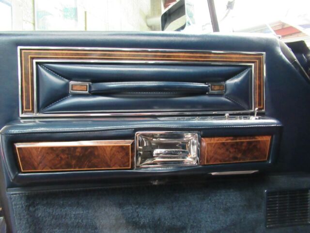 LINCOLN CONTINENTAL 1979 image number 14