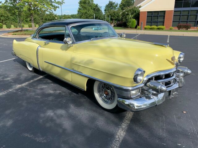 Cadillac DeVille 1953 image number 29