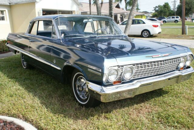 Chevrolet Impala 1963 image number 13