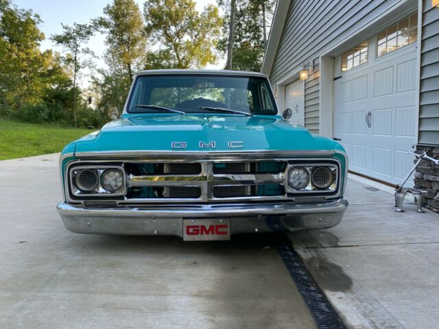 GMC C15/C1500 Pickup 1968 image number 28