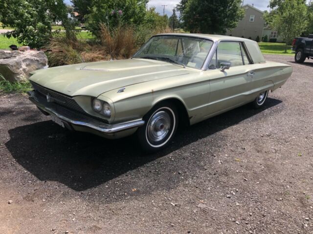 Ford Thunderbird 1966 image number 16