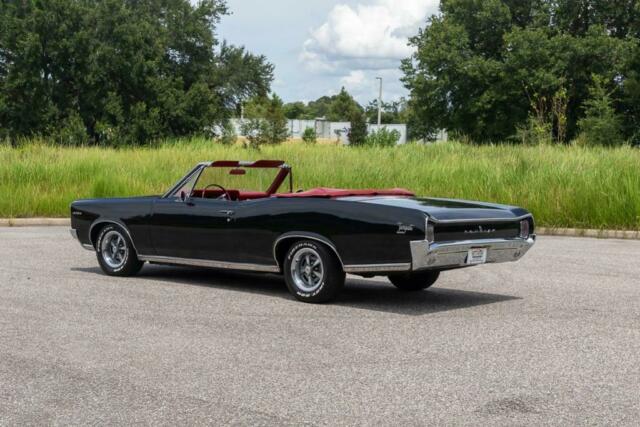 Pontiac Tempest Convertible 1966 image number 1