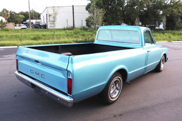 Chevrolet C-10 1968 image number 2