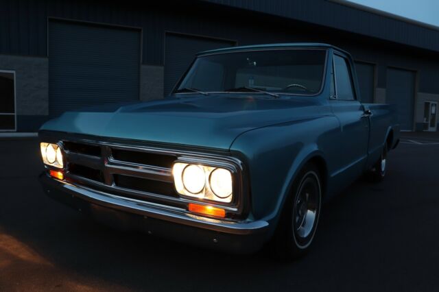 Chevrolet C-10 1968 image number 23