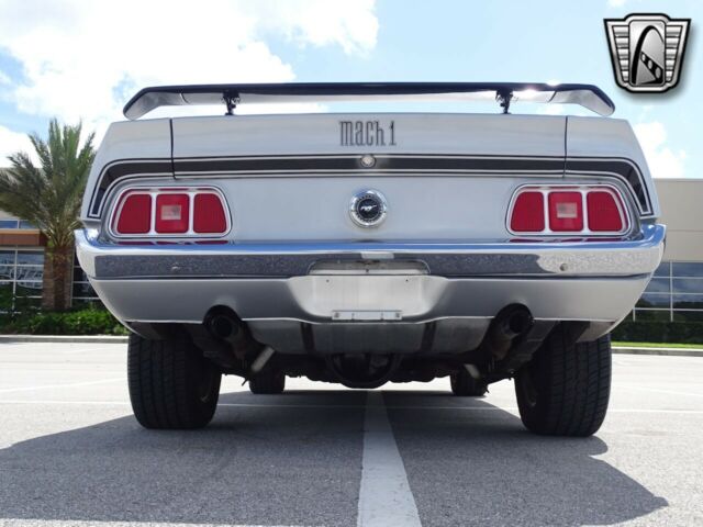 Ford Mustang 1971 image number 22