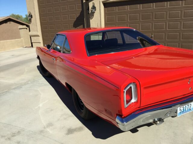 Plymouth Road Runner 1969 image number 2