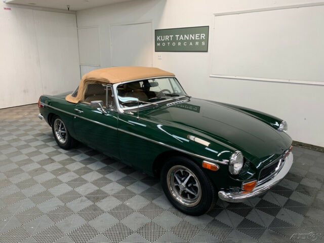 MG MGB 1972 image number 20