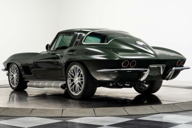 Chevrolet Corvette 1964 image number 29