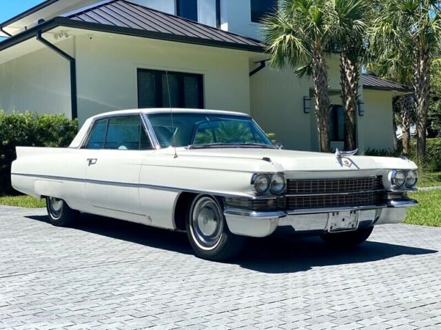 Cadillac DeVille 1963 image number 28