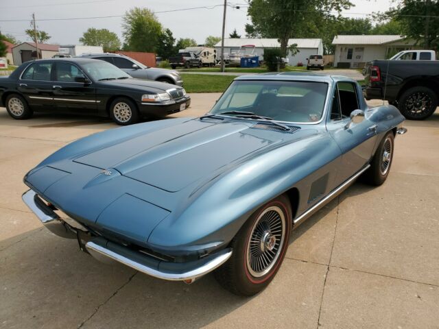 Chevrolet Corvette 1967 image number 0