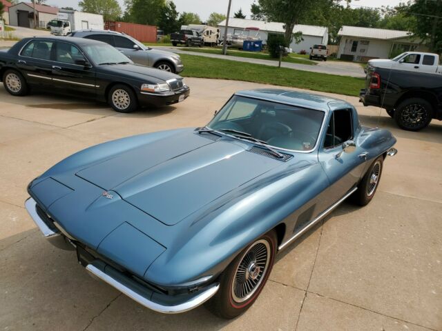 Chevrolet Corvette 1967 image number 1