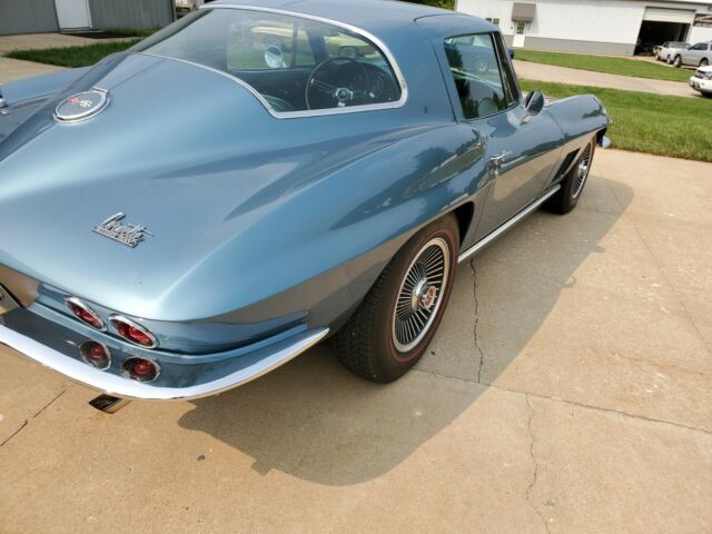 Chevrolet Corvette 1967 image number 30