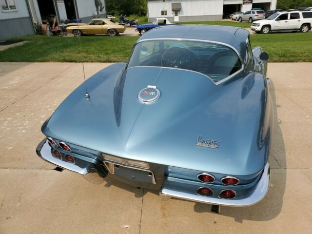 Chevrolet Corvette 1967 image number 31