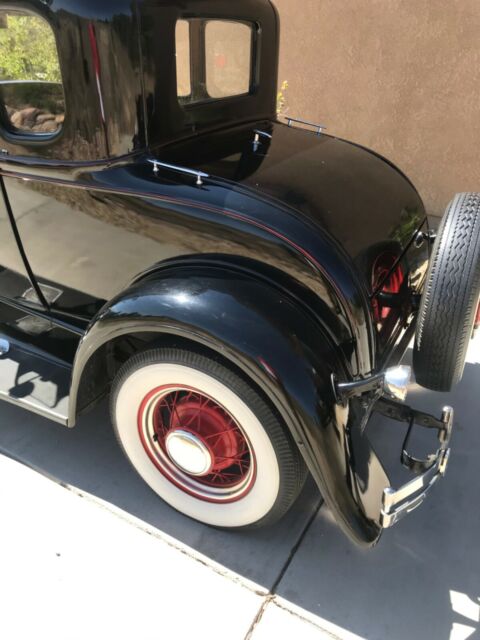 Ford Model A 1930 image number 2