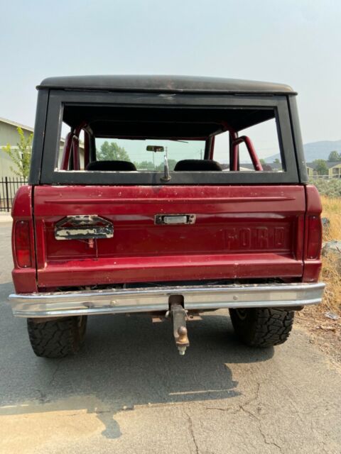 Ford Bronco 1970 image number 2