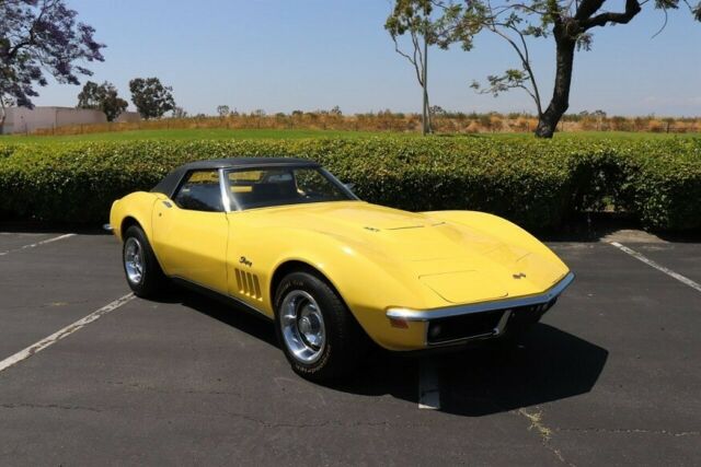 Chevrolet Corvette 1969 image number 0