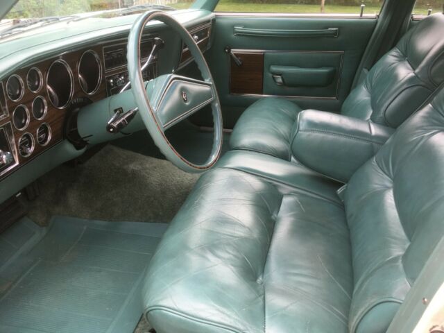 Chrysler LeBaron 1979 image number 26