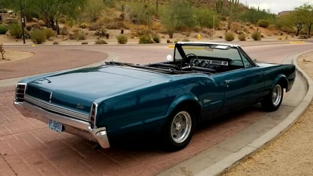 Oldsmobile Cutlass 1966 image number 7