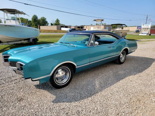 Oldsmobile delmont 88 1967 image number 0