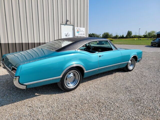 Oldsmobile delmont 88 1967 image number 1