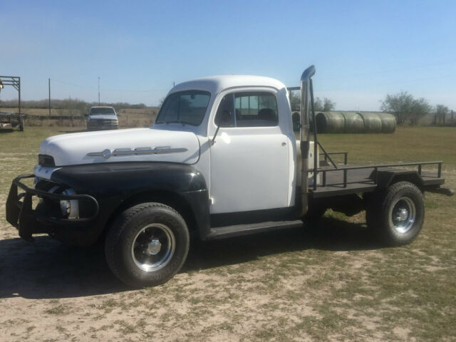 Ford F-250 1952 image number 1