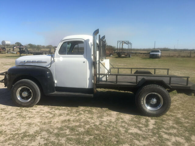 Ford F-250 1952 image number 27