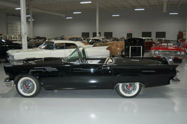 Ford Thunderbird Convertible 1957 image number 7