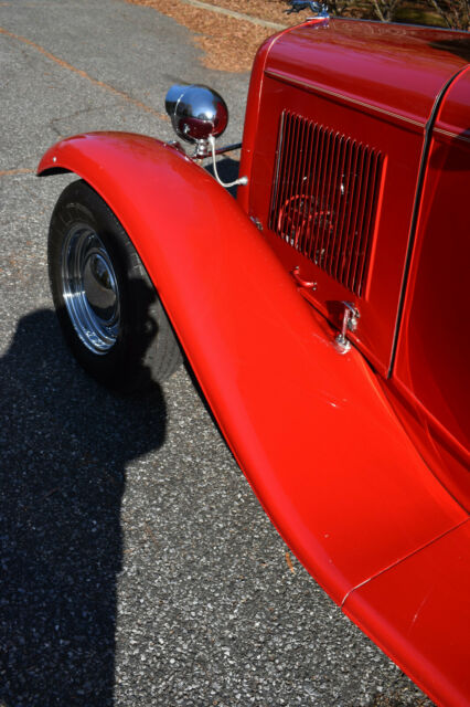 Ford Cabriolet 1932 image number 22