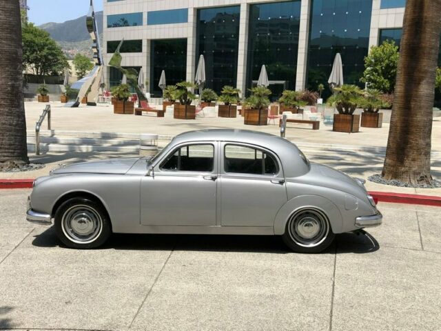 Jaguar Mark I 1957 image number 5