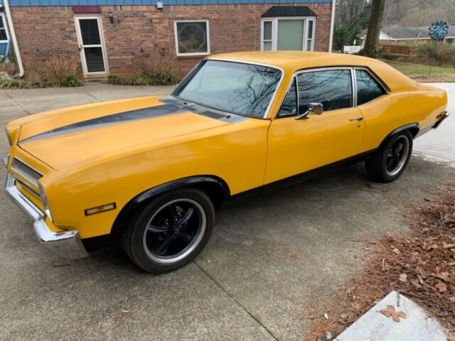 Pontiac Ventura 1972 image number 1