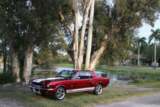 Ford Mustang 1965 image number 25