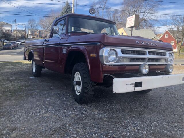 Dodge Pickup w100 1971 image number 6