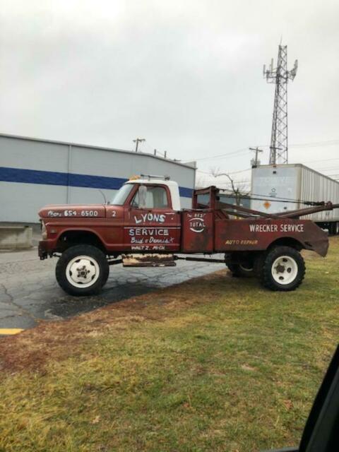 Ford F-550 1969 image number 0