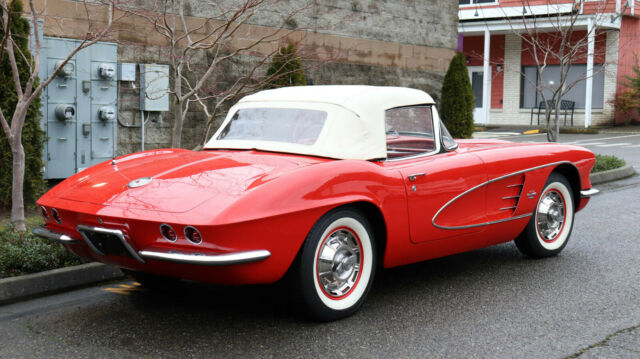 Chevrolet Corvette 1961 image number 27