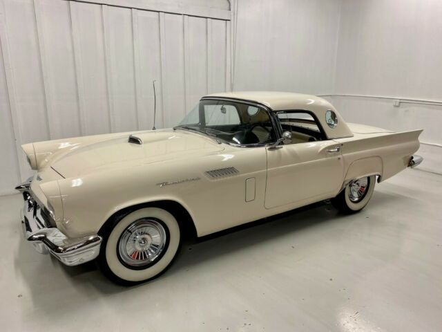 Ford Thunderbird 1957 image number 27