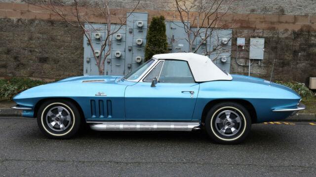 Chevrolet Corvette 1966 image number 0