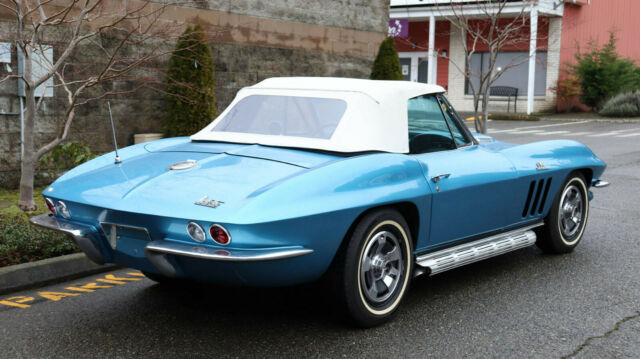 Chevrolet Corvette 1966 image number 27