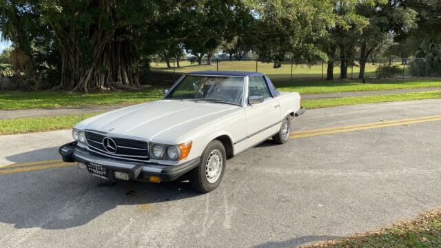 Mercedes-Benz 450SL 1976 image number 10