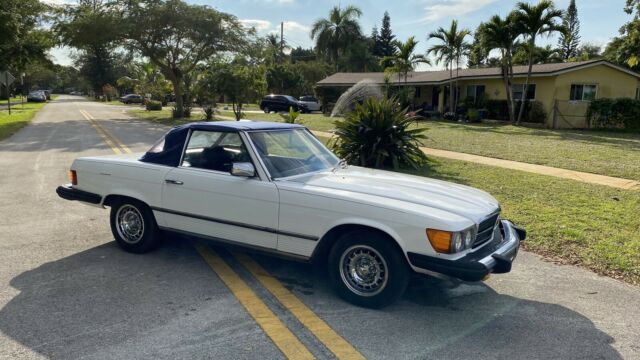 Mercedes-Benz 450SL 1976 image number 20