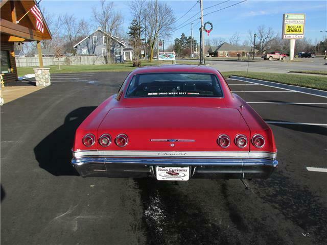 Chevrolet Impala 1965 image number 11