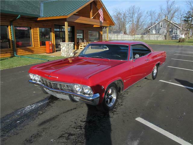 Chevrolet Impala 1965 image number 25