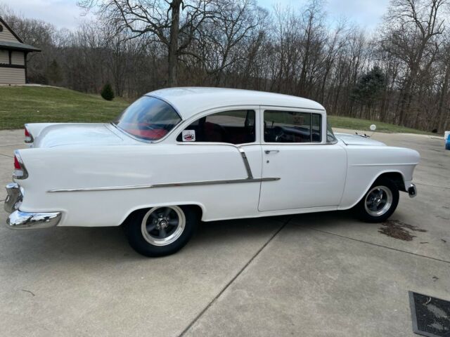 Chevrolet Bel Air/150/210 1955 image number 1