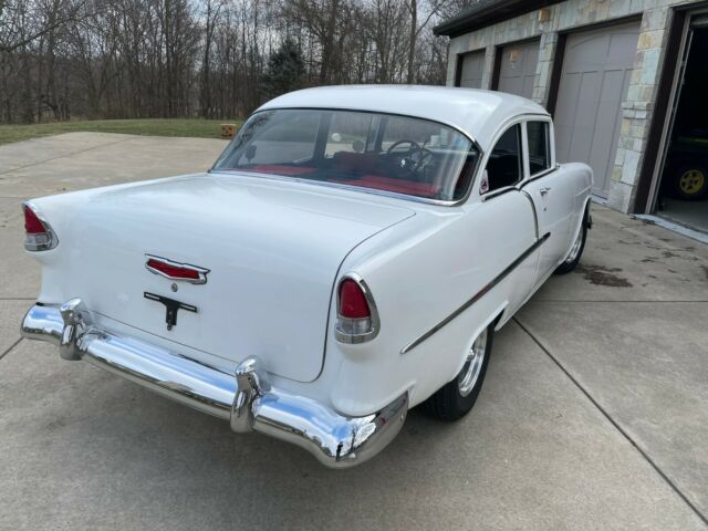 Chevrolet Bel Air/150/210 1955 image number 29