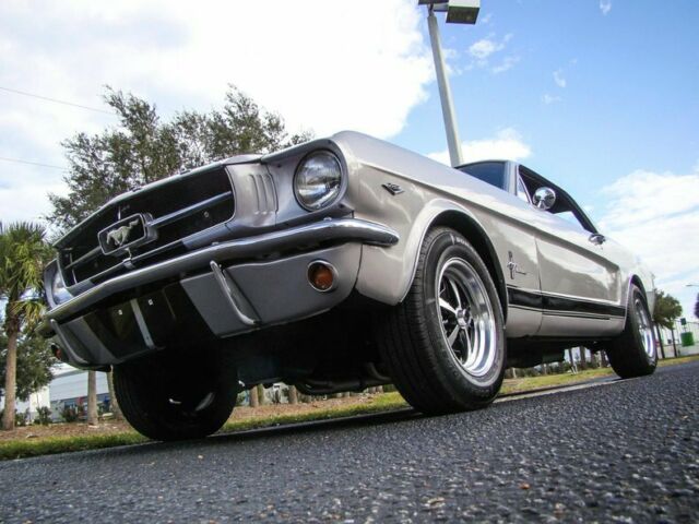 Ford Mustang 1965 image number 45