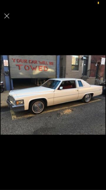 Cadillac DeVille 1978 image number 0